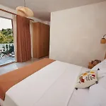 Hotel Castelle *